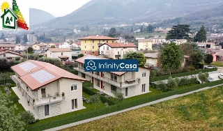 zoom immagine (Appartamento 120 mq, 2 camere, zona Caprino Veronese)