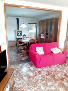 zoom immagine (Casa a schiera 120 mq, soggiorno, 3 camere, zona Fratta Polesine - Centro)