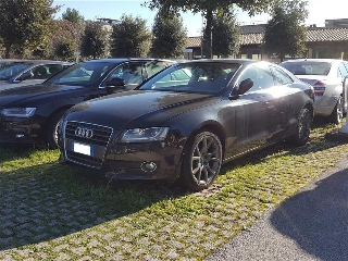 zoom immagine (Audi a5 2.0 tdi ambition fap)