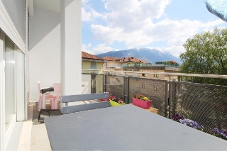 zoom immagine (Appartamento 109 mq, soggiorno, 2 camere, zona Riva del Garda - Centro)