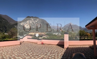 zoom immagine (Attico 307 mq, soggiorno, 4 camere, zona Riva del Garda)