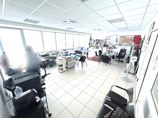 zoom immagine (Ufficio 60 mq, zona Torre del Moro)