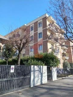 zoom immagine (Appartamento 105 mq, soggiorno, 2 camere, zona San Lazzaro - Lubiana)